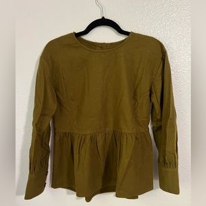 Madewell back-button wool top, xs.